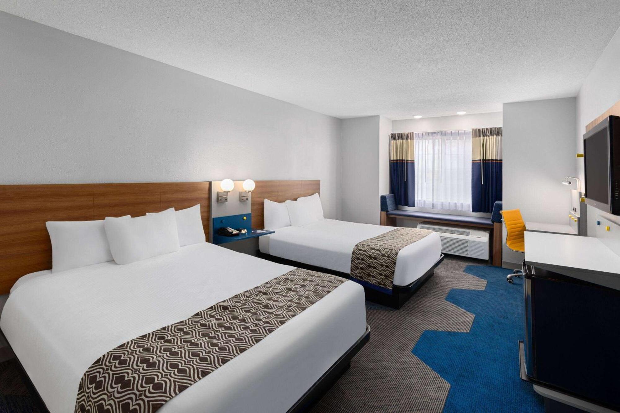 Microtel Inn Боулинг Грин Экстерьер фото